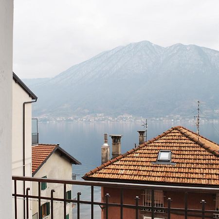The Romantic Village House - Apartments With Lake View Colonno Buitenkant foto