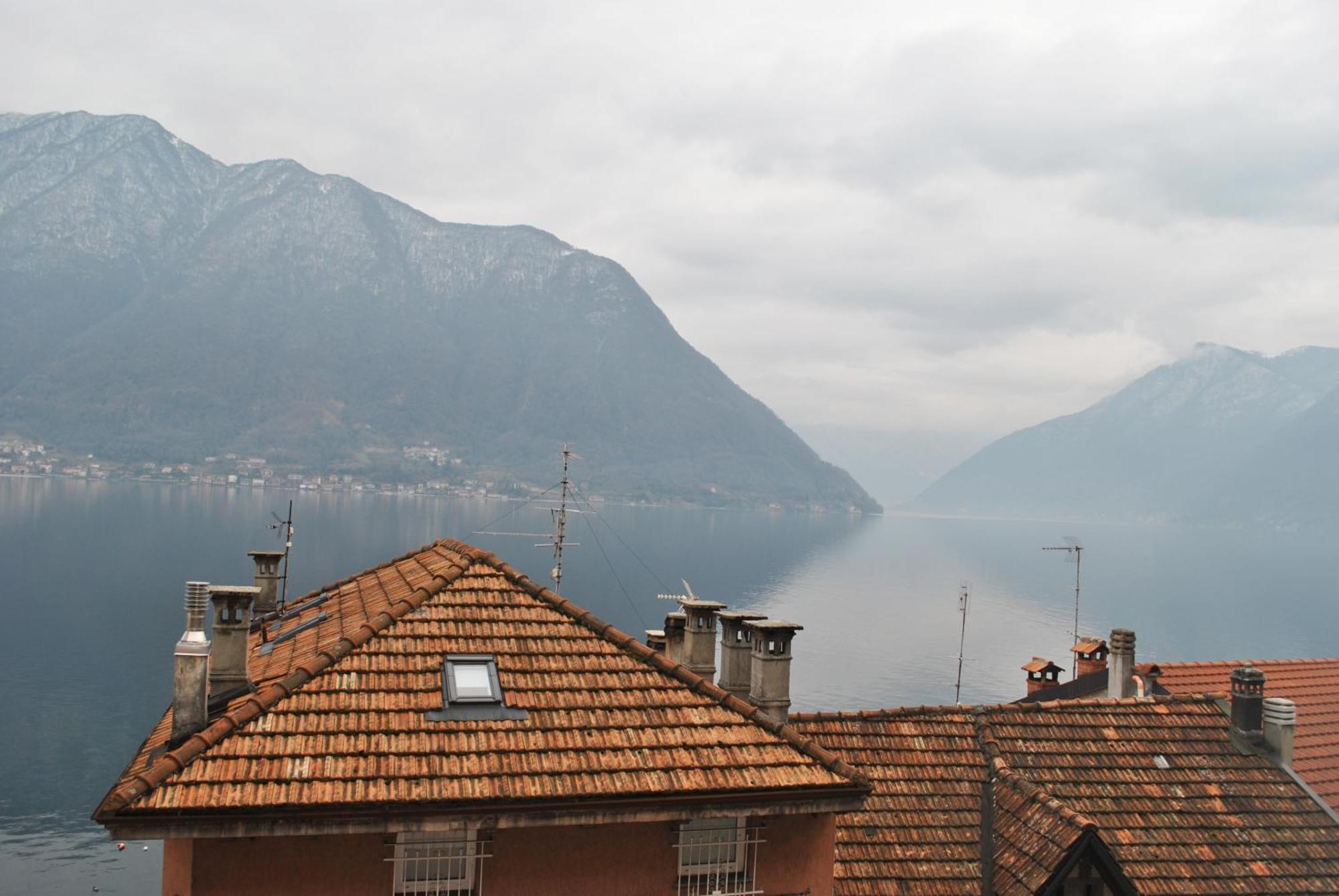 The Romantic Village House - Apartments With Lake View Colonno Buitenkant foto