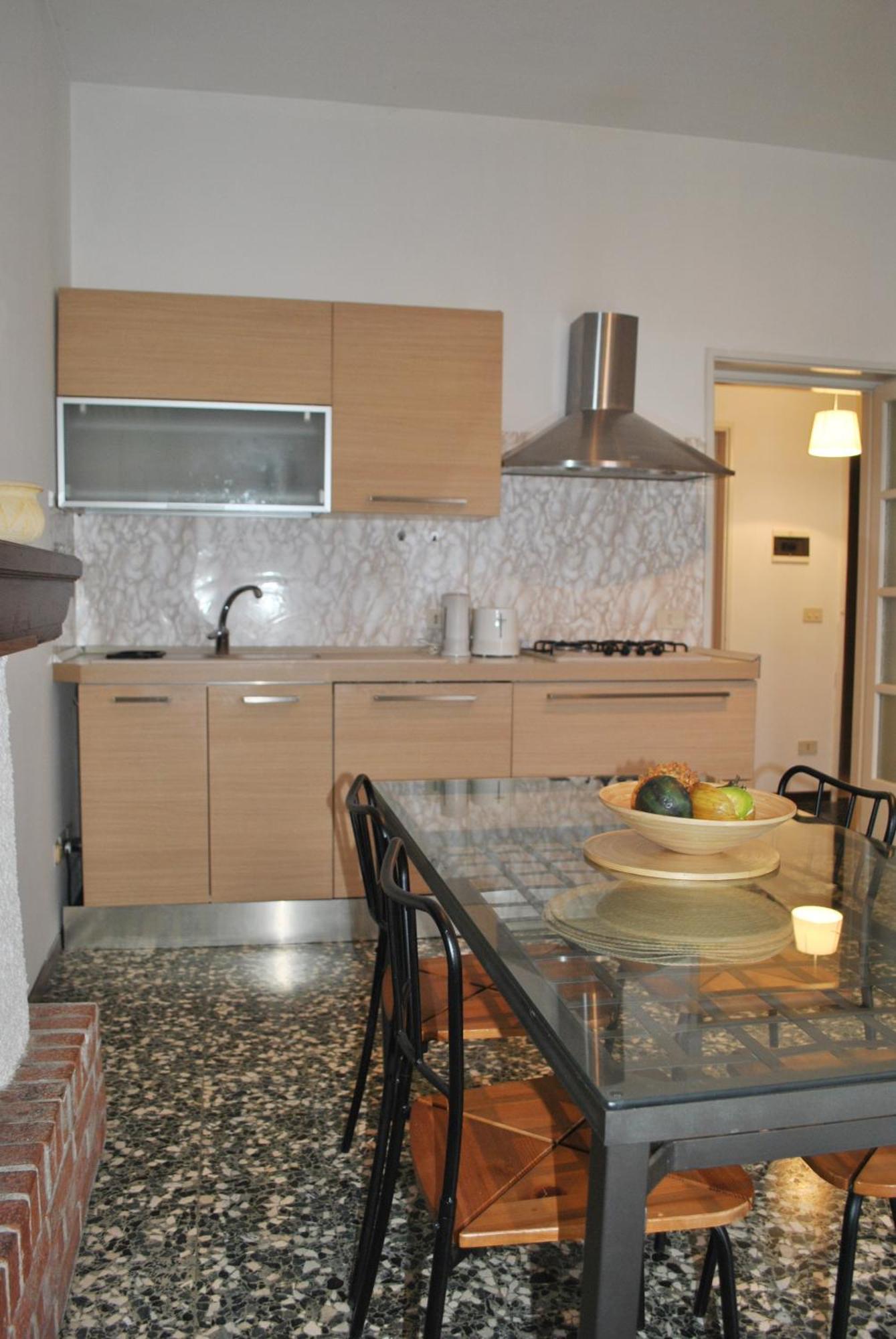 The Romantic Village House - Apartments With Lake View Colonno Buitenkant foto