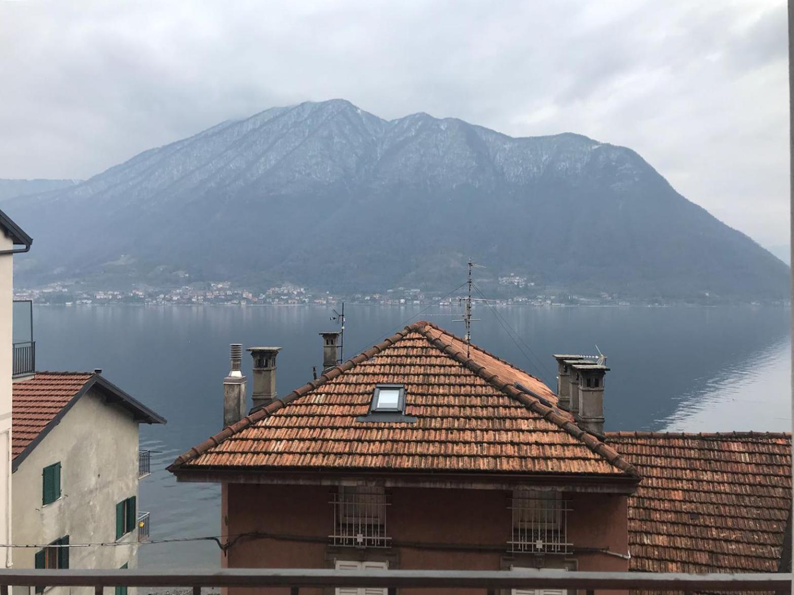 The Romantic Village House - Apartments With Lake View Colonno Buitenkant foto