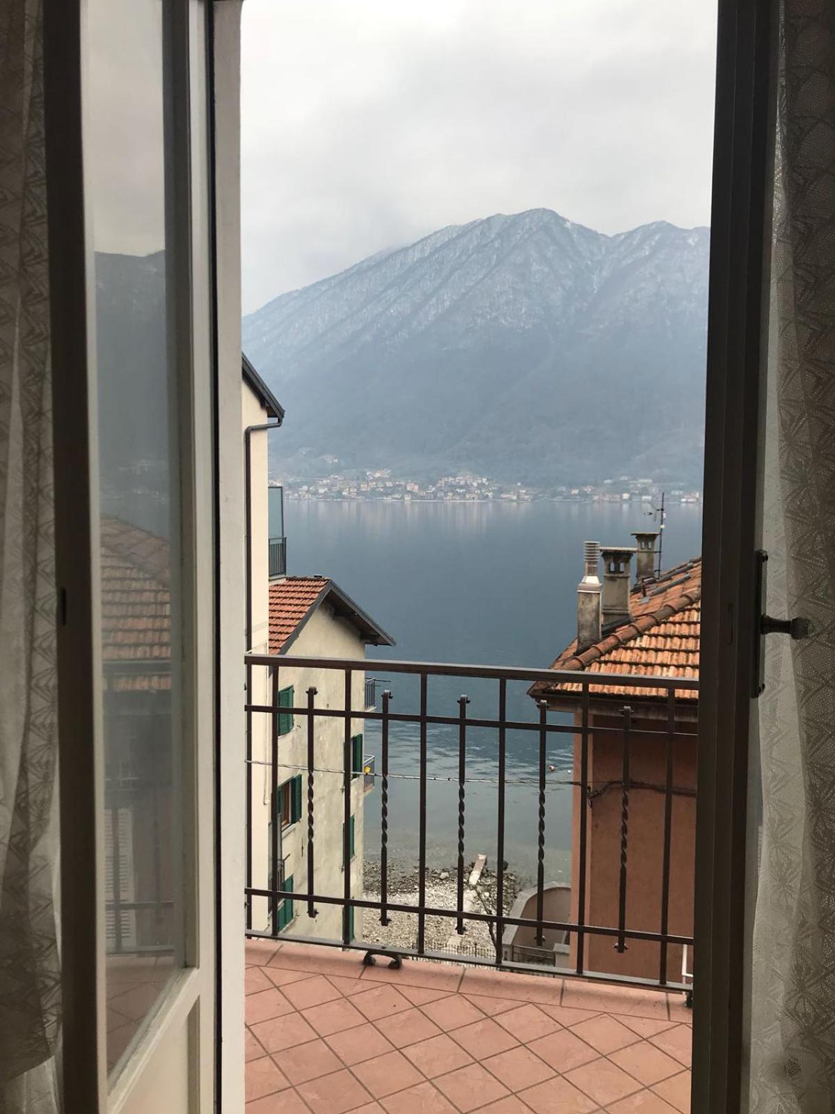 The Romantic Village House - Apartments With Lake View Colonno Buitenkant foto